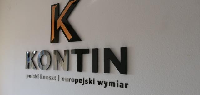 KASETONY, LITERY PRZESTRZENNE, PYLONY