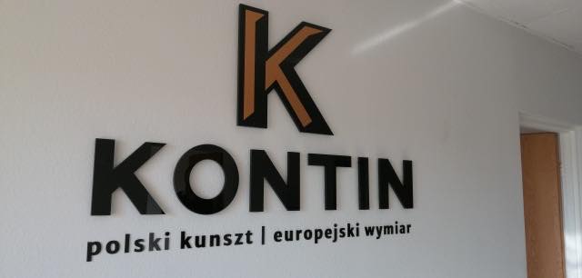 KASETONY, LITERY PRZESTRZENNE, PYLONY